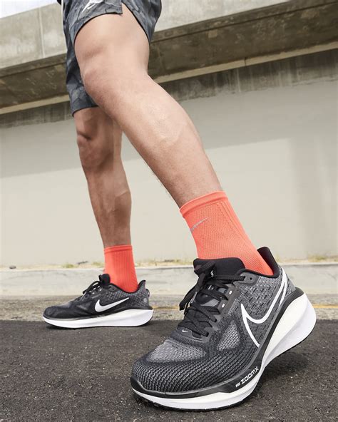 what nike shoes are most similar to men's nike vomero